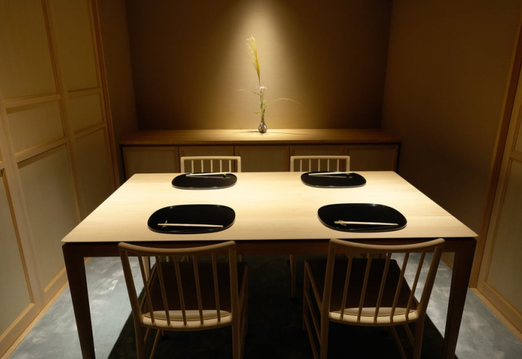 寅の間（Tiger Room）