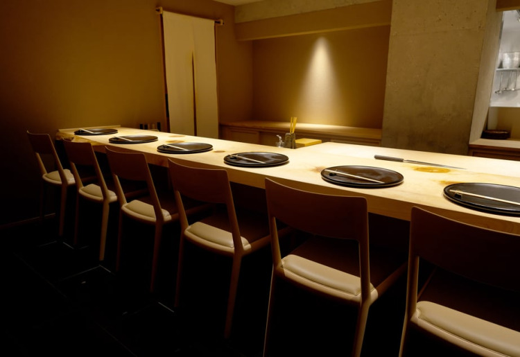 カウンター席　 6 seated.